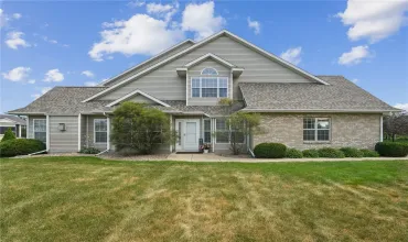 Hiawatha, Iowa 52233, Residential, Sale, MLS #2605188