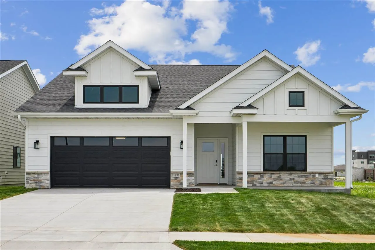 1271 Roosevelt Circle, North Liberty, Iowa 52317-1304 – Property Featured Image