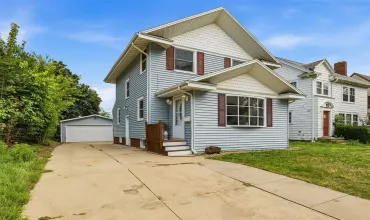 Cedar Rapids, Iowa 52403, Residential, Sale, MLS #2605469