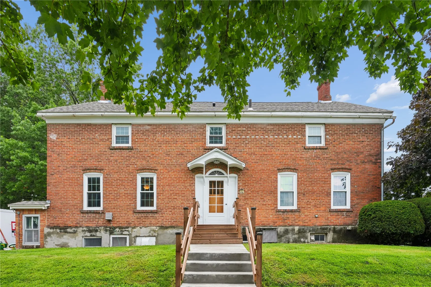 2726 K Street, , Iowa 52307 – Property Featured Image