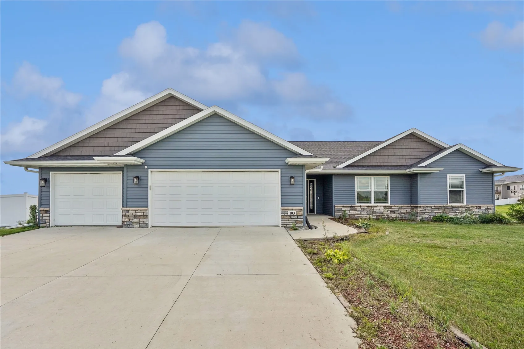 103 Viking Drive, Vinton, Iowa 52349 – Property Featured Image
