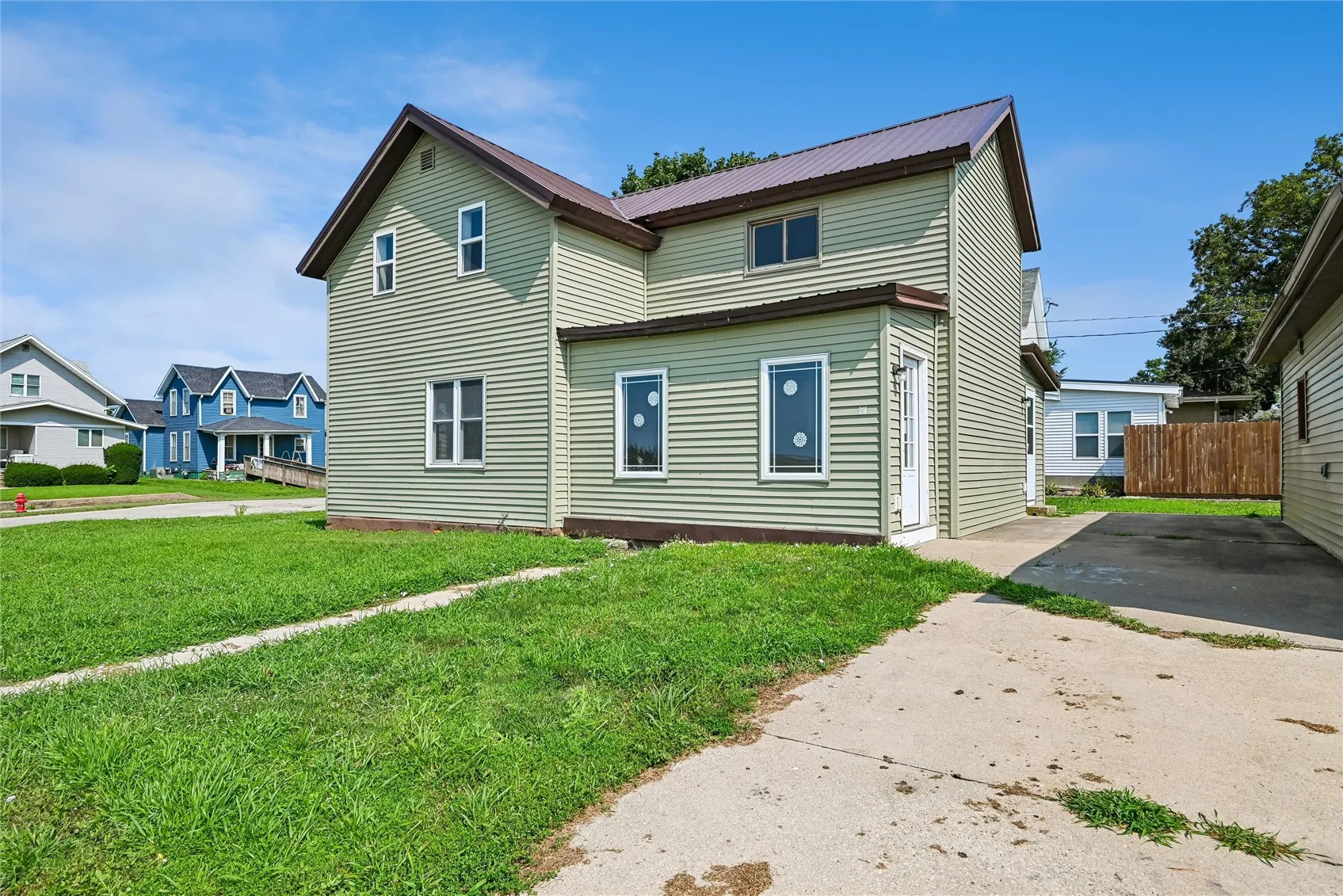 218 Railroad Street, Keystone, Iowa 52249 – Property Featured Image