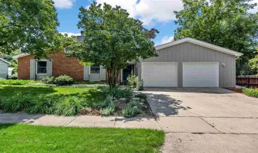 Iowa City, Iowa 52240, Residential, Sale, MLS #202604845