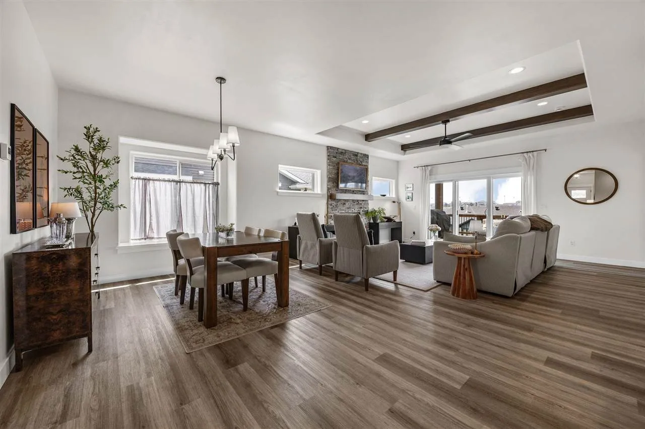 1277 Berkshire Ln, North Liberty, Iowa 52317 – Property Featured Image