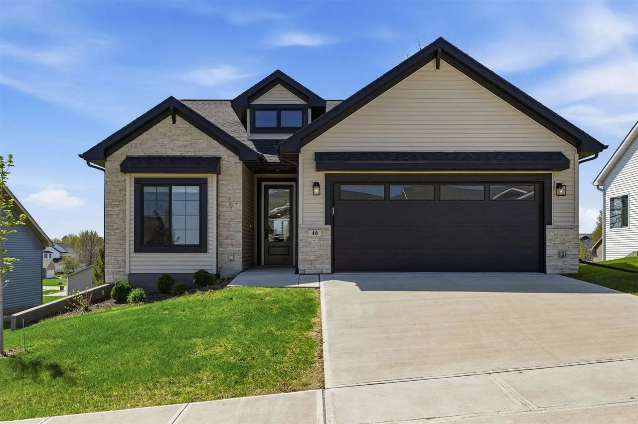 46 Pinnacle Lane, Tiffin, Iowa 52340 – Property Featured Image