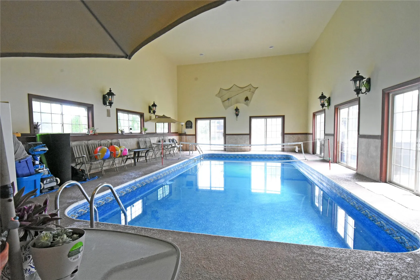 1340 7th Street SW, Mt Vernon, Iowa 52314 – Property Featured Image