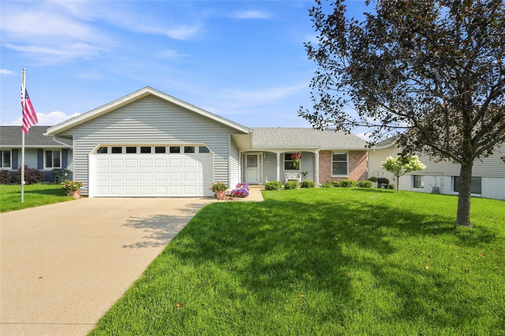 4806 Montclair Drive NW, Cedar Rapids, Iowa 52405 – Property Featured Image