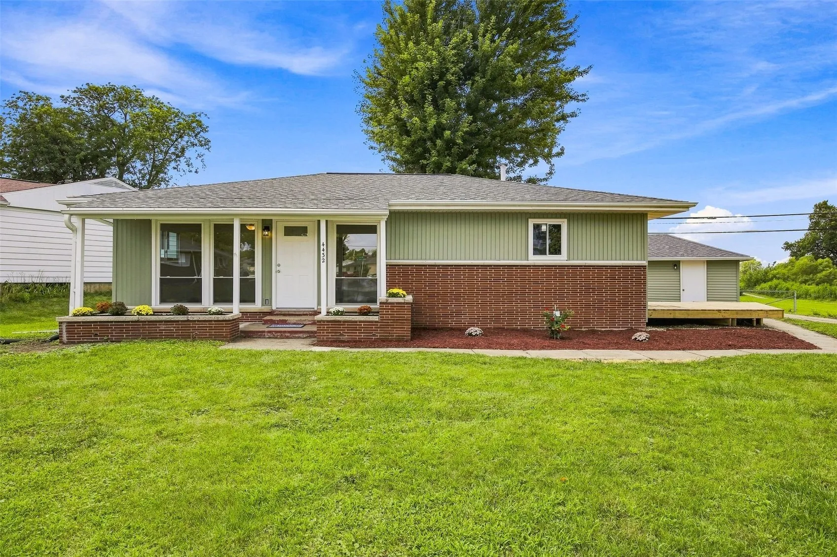 4432 Regal Avenue NE, Cedar Rapids, Iowa 52402 – Property Featured Image