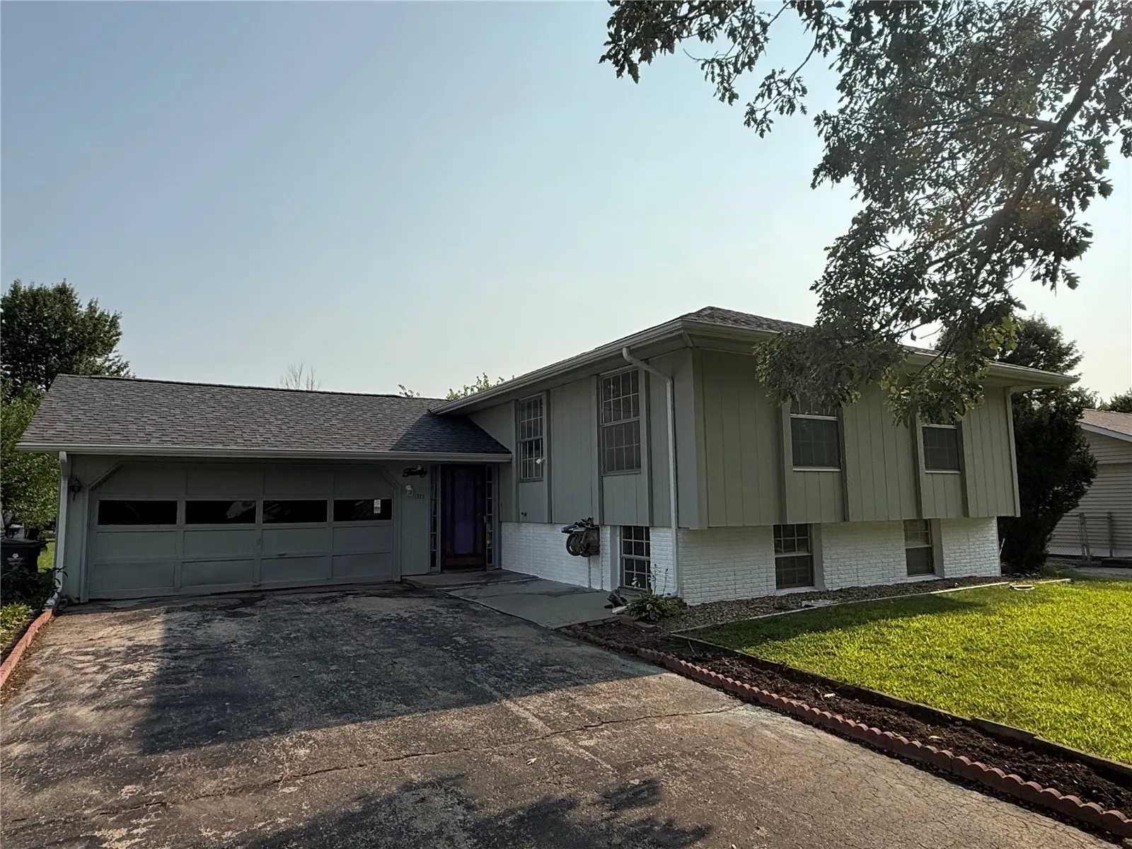 1723 Northbrook Dr NE, Cedar Rapids, Iowa 52402 – Property Featured Image