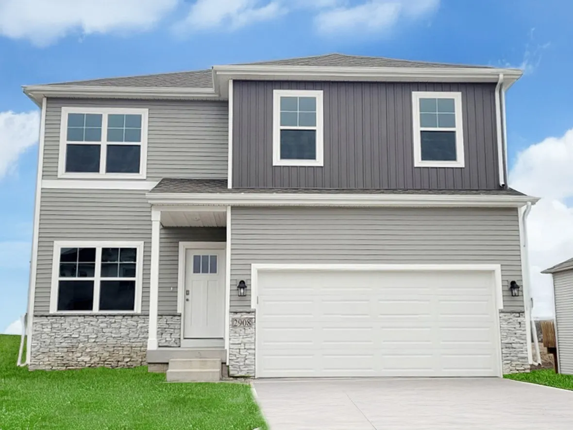 2763 Cecelia Drive, Hiawatha, Iowa 52233 – Property Featured Image