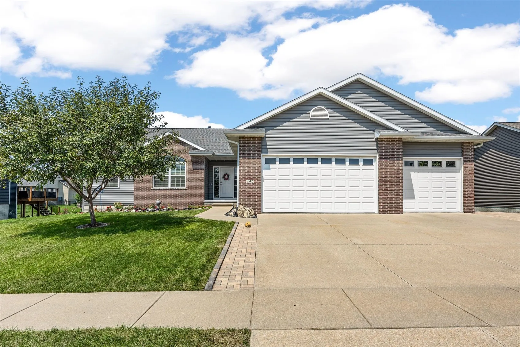 440 Driftwood Lane, Fairfax, Iowa 52228 – Property Featured Image