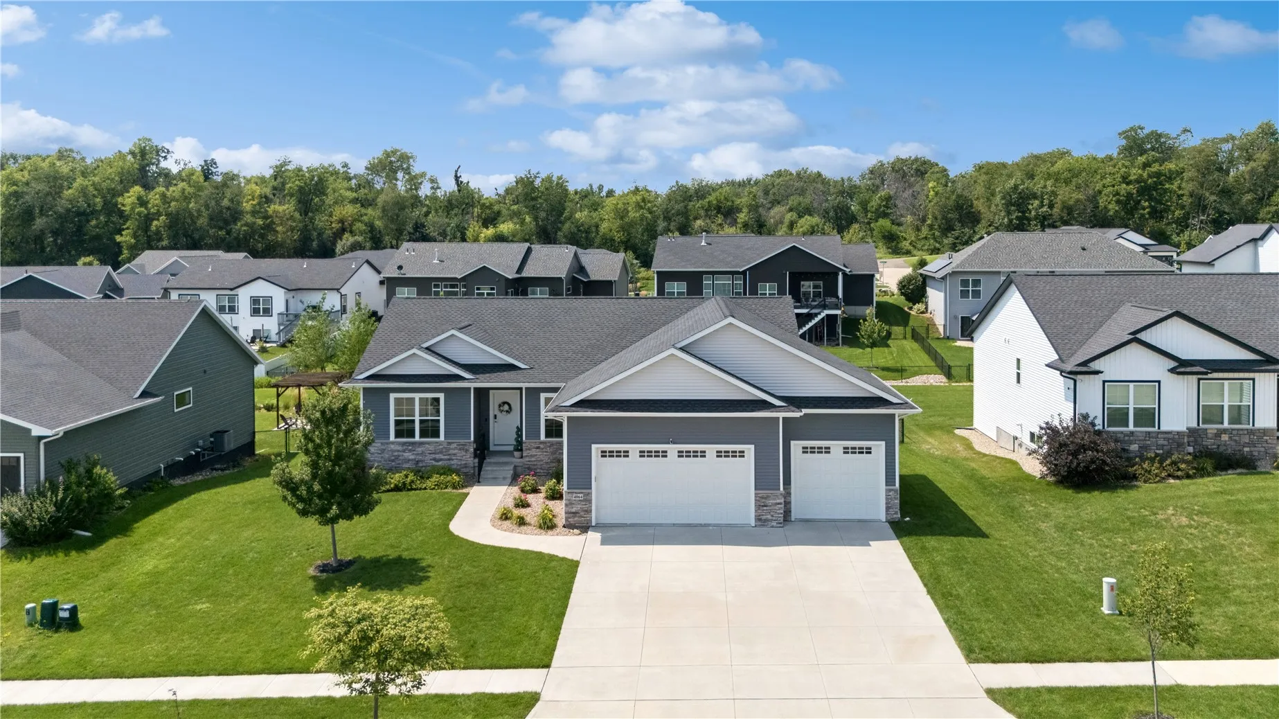 4064 Aster Court, Marion, Iowa 52302 – Property Featured Image
