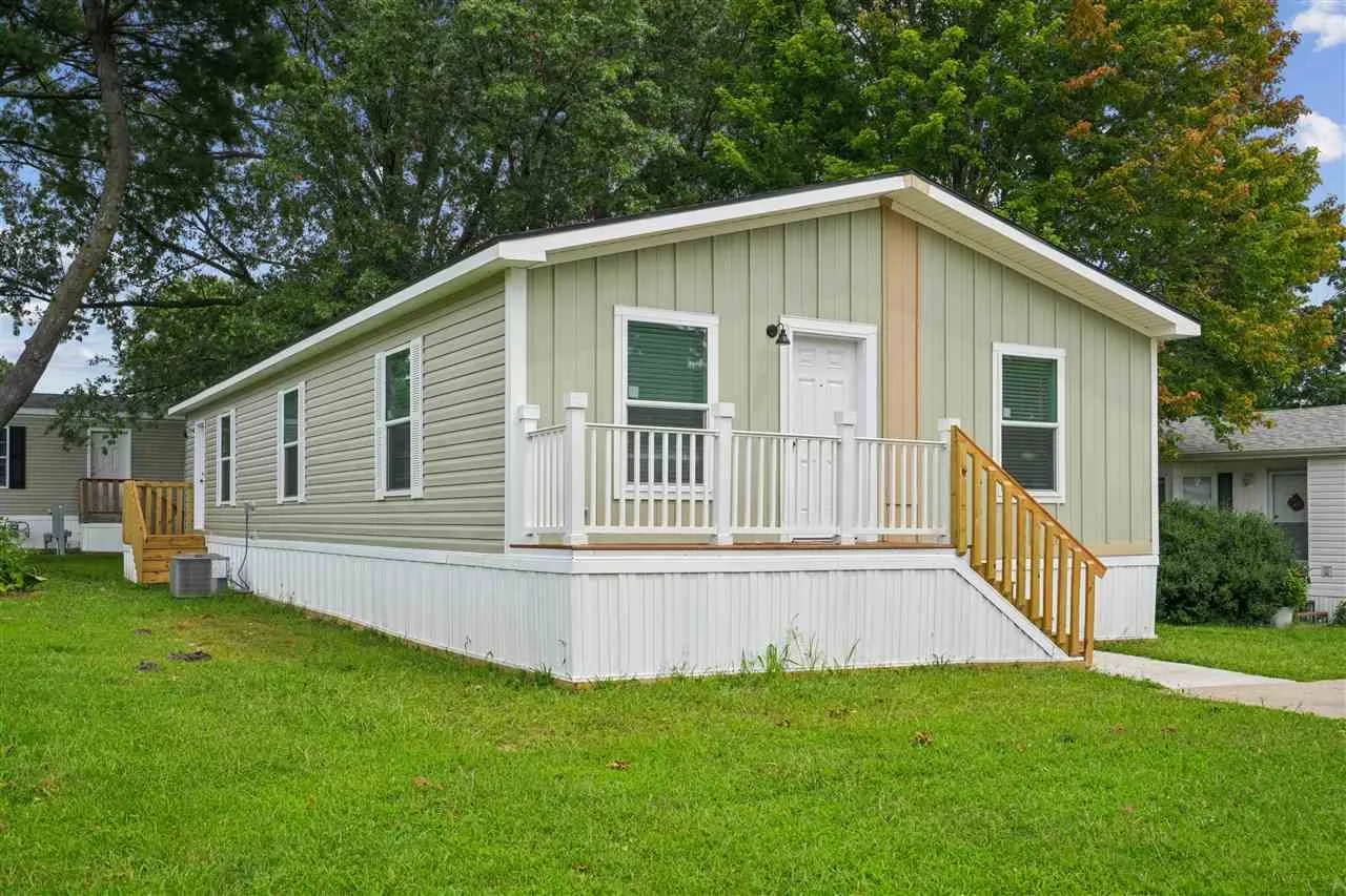 3701 2nd st LOT 36, Coralville, Iowa 52241 – Property Featured Image