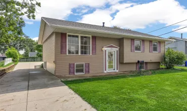 Cedar Rapids, Iowa 52405, Residential, Sale, MLS #2605788