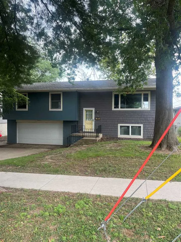 58 Olive Ct., Iowa City, Iowa 52246 – Property Featured Image