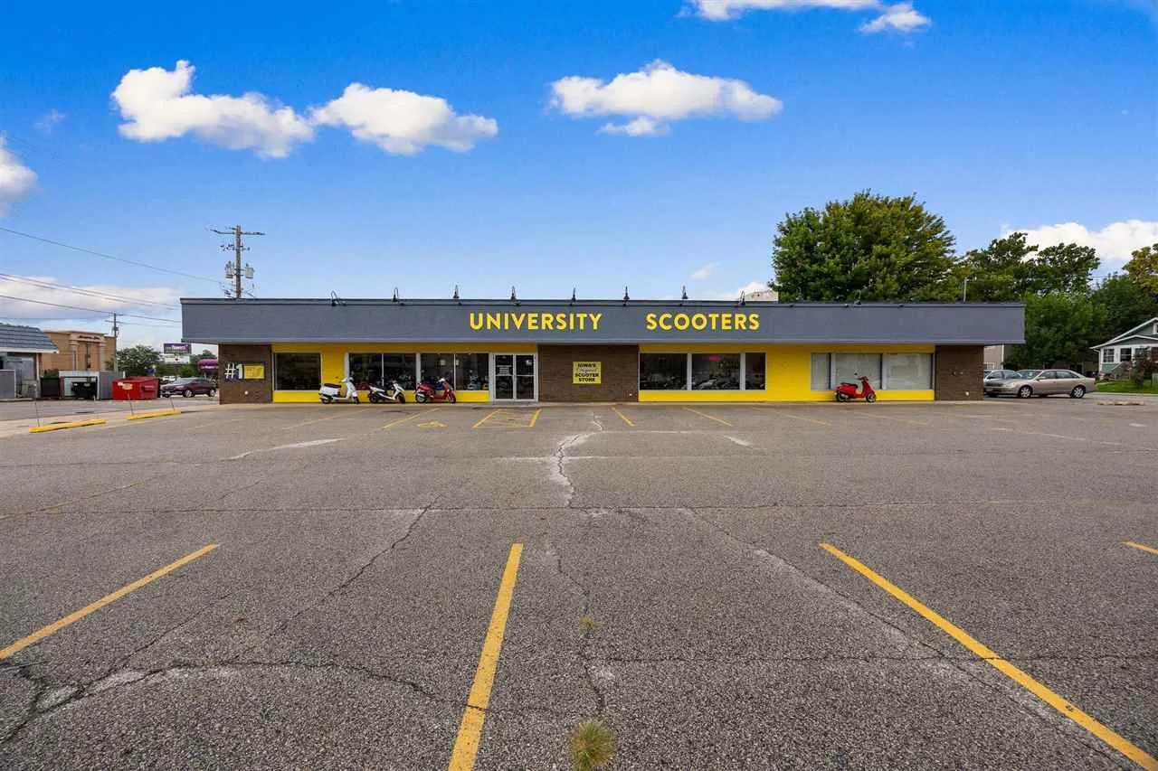 121 W Benton St., Iowa City, Iowa 52246 – Property Featured Image