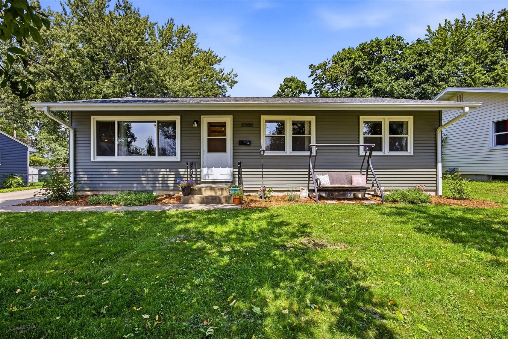 2200 17TH AVE, Marion, Iowa 52302 – Property Featured Image