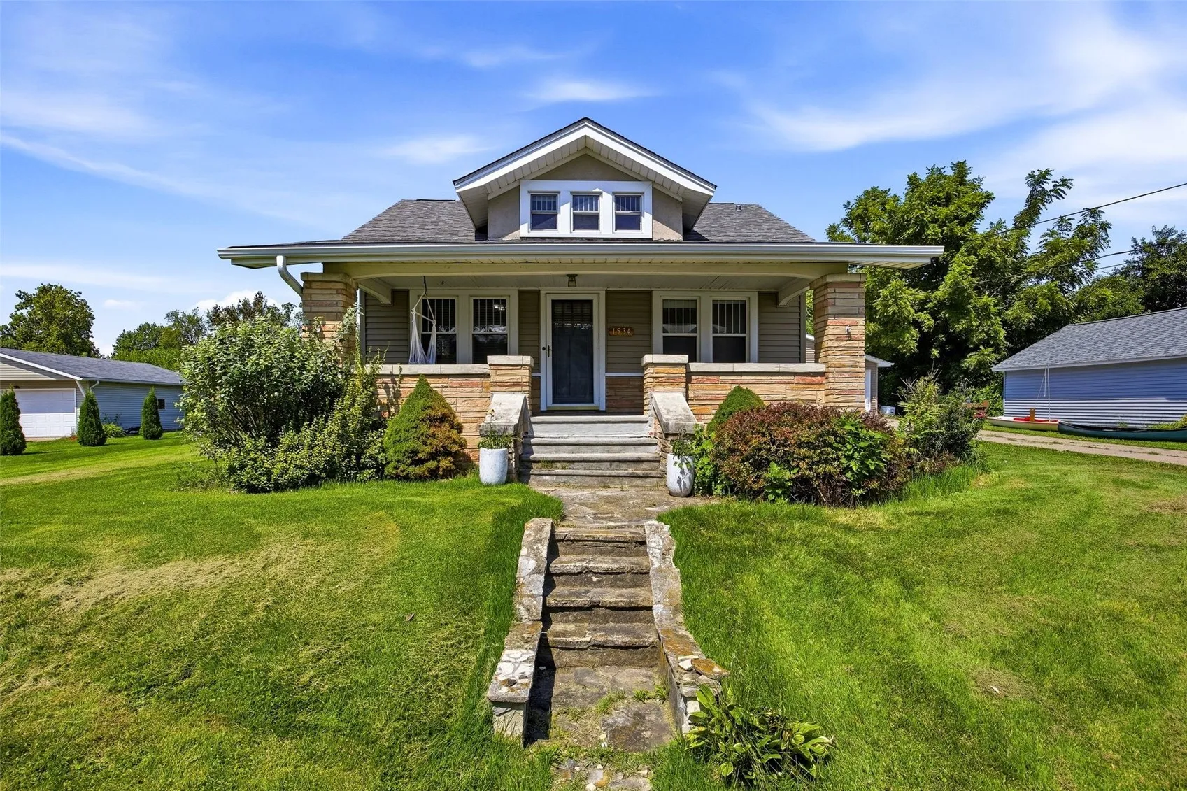 1534 Center Street NE, Cedar Rapids, Iowa 52402 – Property Featured Image