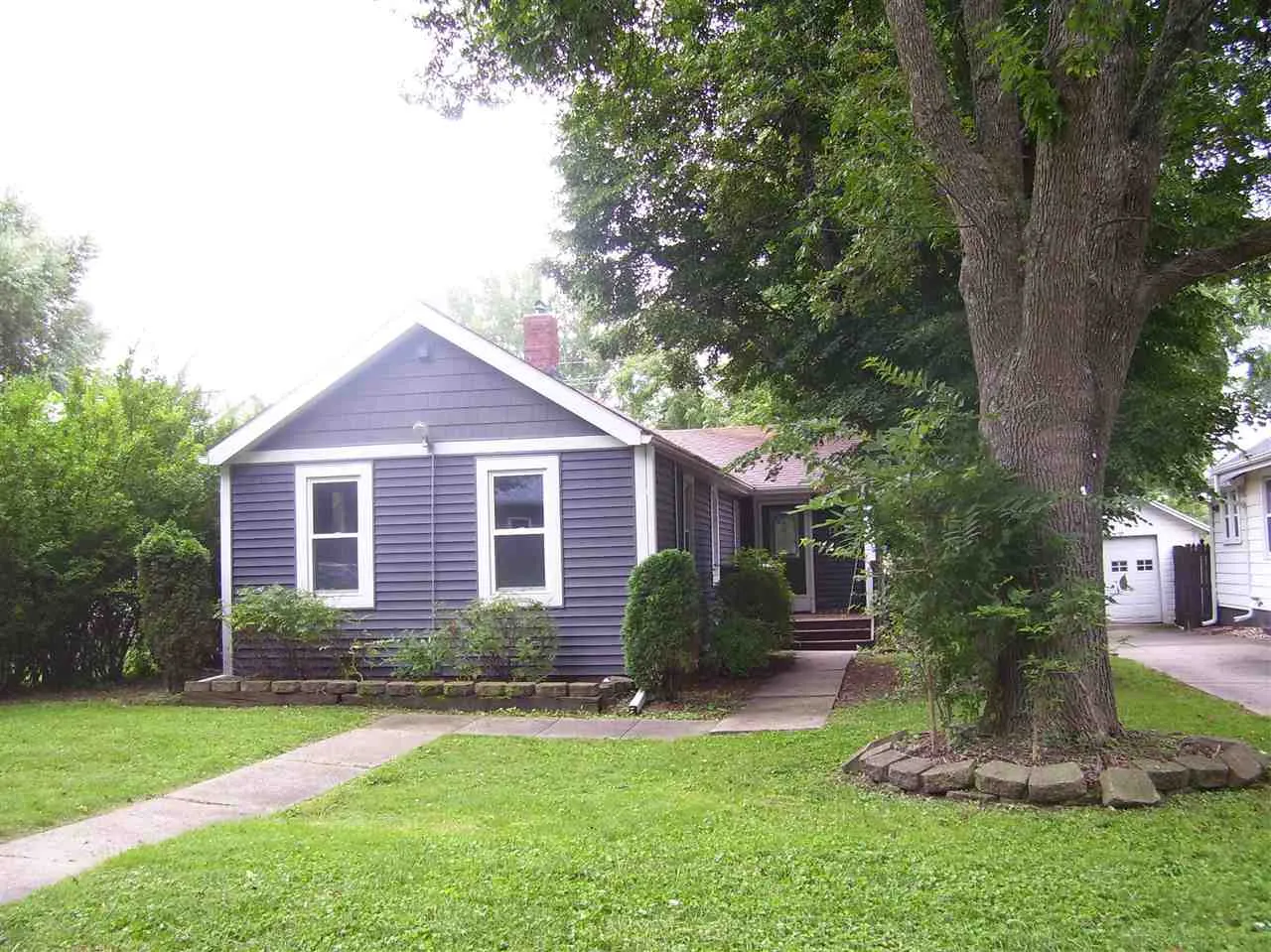 1817 H St, Iowa City, Iowa 52240 – Property Featured Image