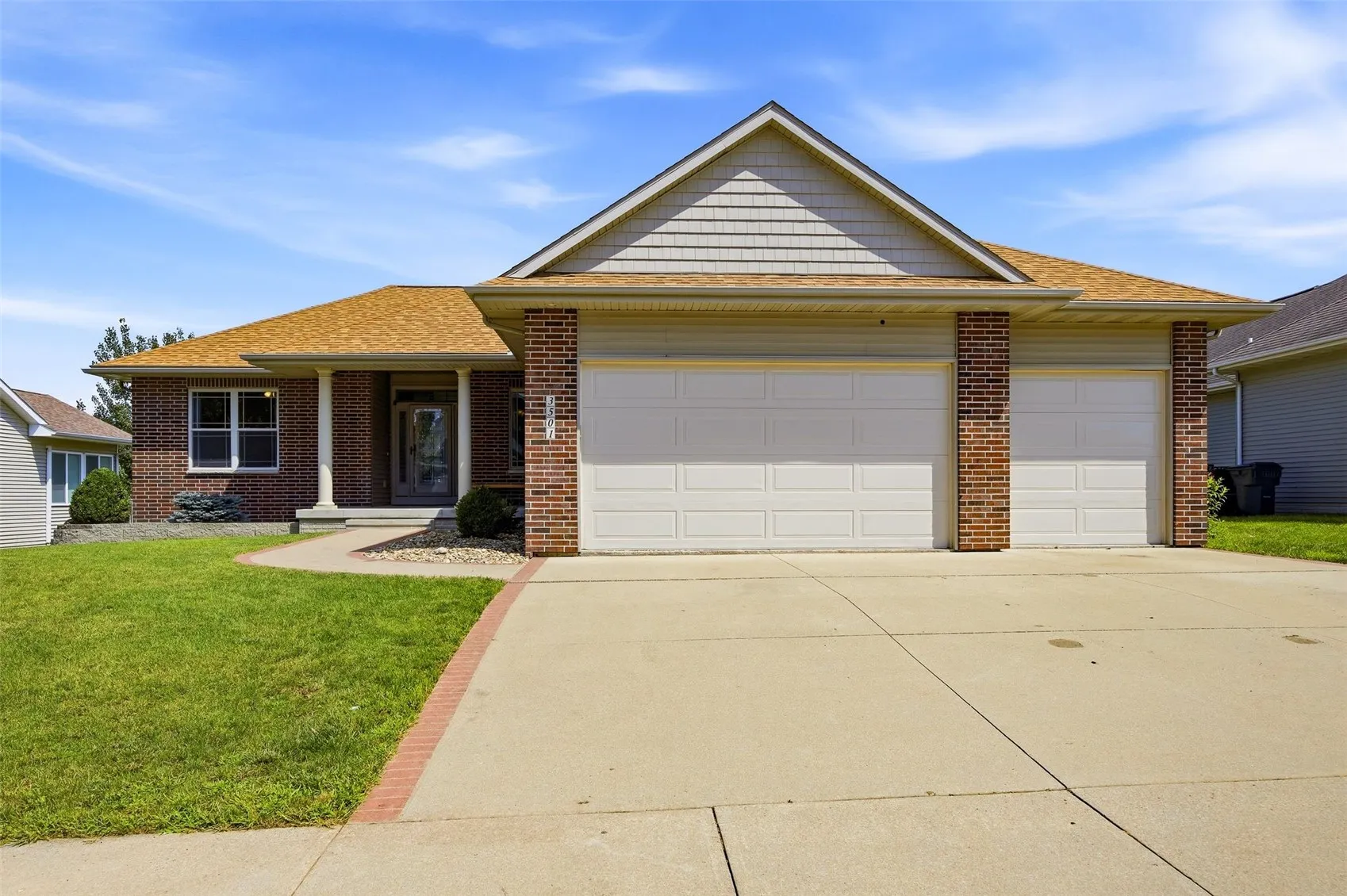 3501 Royal SW, Cedar Rapids, Iowa 52404 – Property Featured Image
