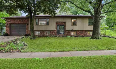 Iowa City, Iowa 52245, Residential, Sale, MLS #202605129