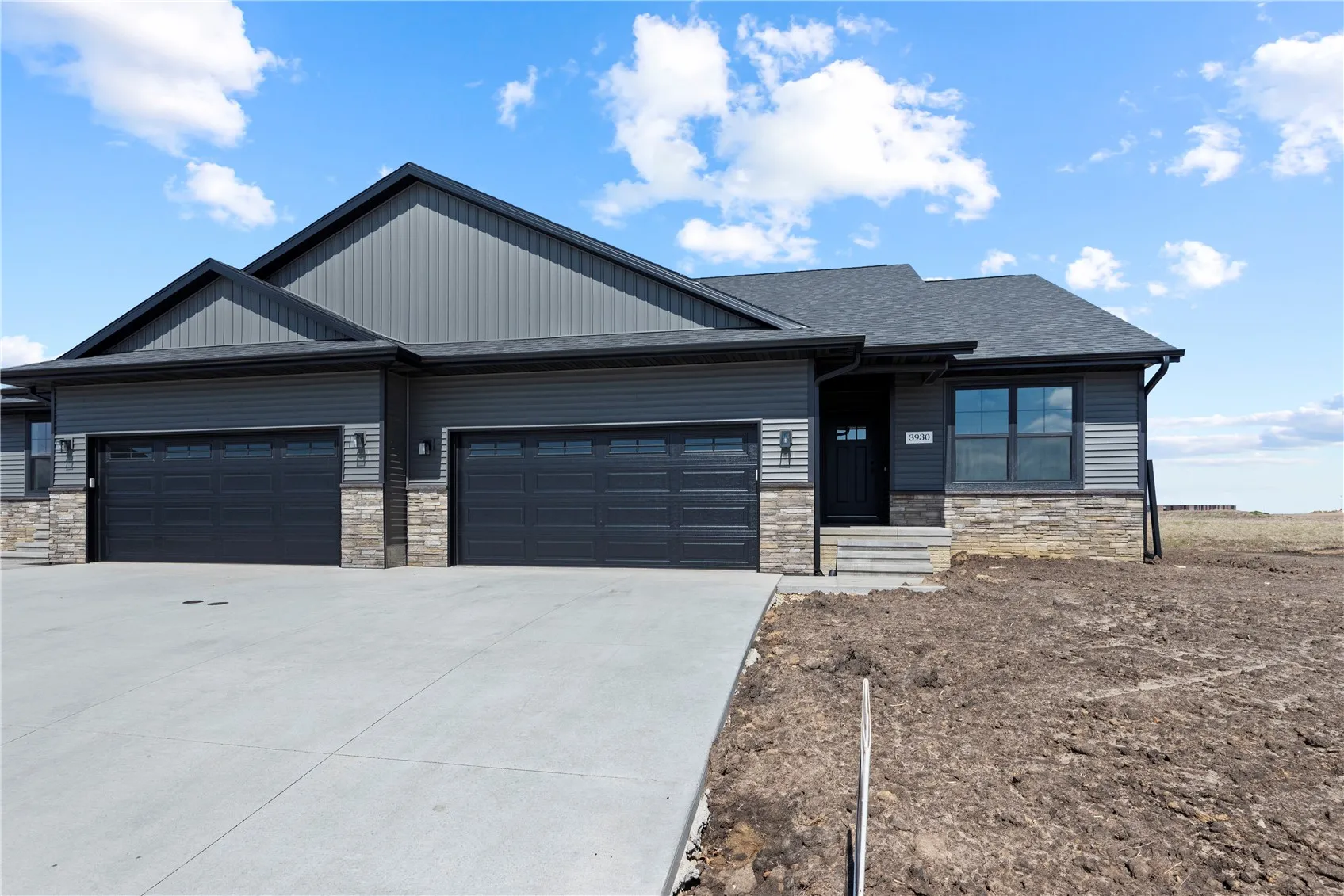 3920 Quail Trail Drive, Marion, Iowa 52302 – Property Featured Image