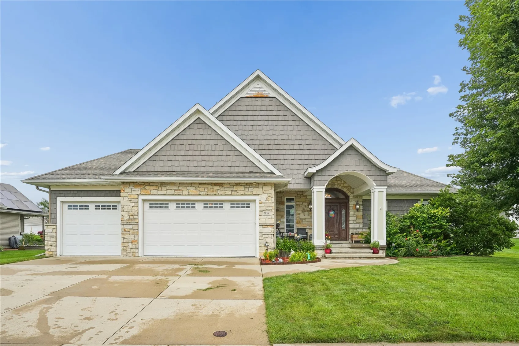 1154 Kettering Rd, Marion, Iowa 52302 – Property Featured Image
