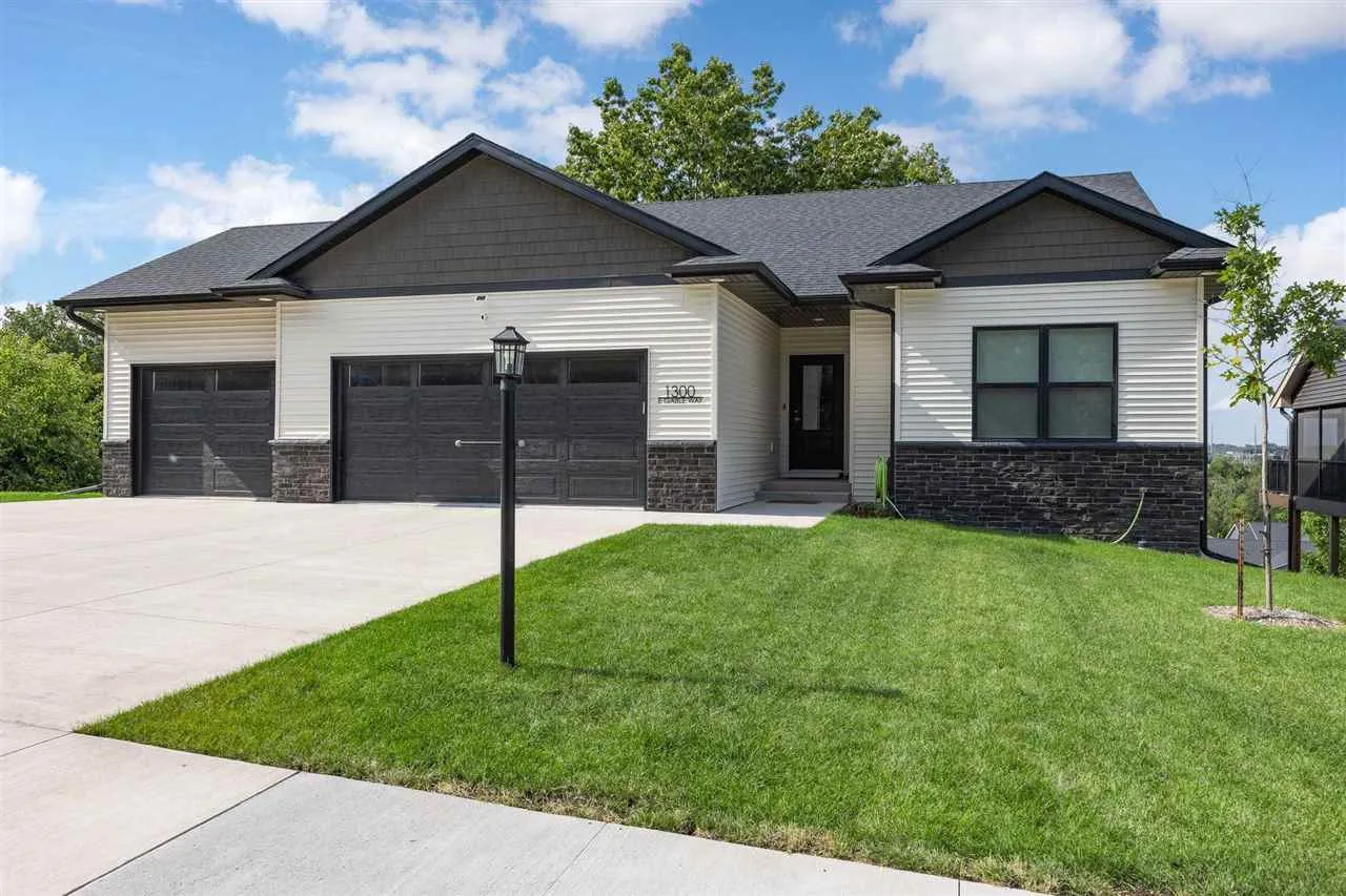 1300 E Gable, Tiffin, Iowa 52340 – Property Featured Image