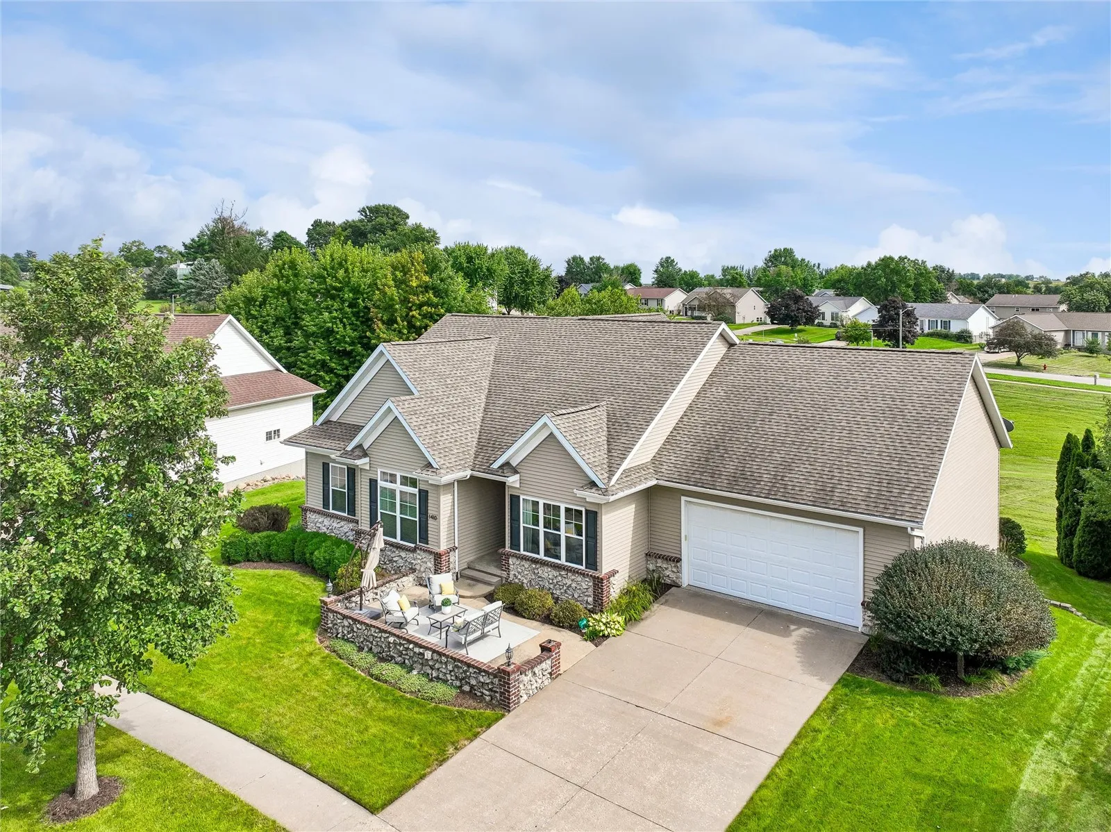 1410 10th Street SW, Mt Vernon, Iowa 52314 – Property Featured Image