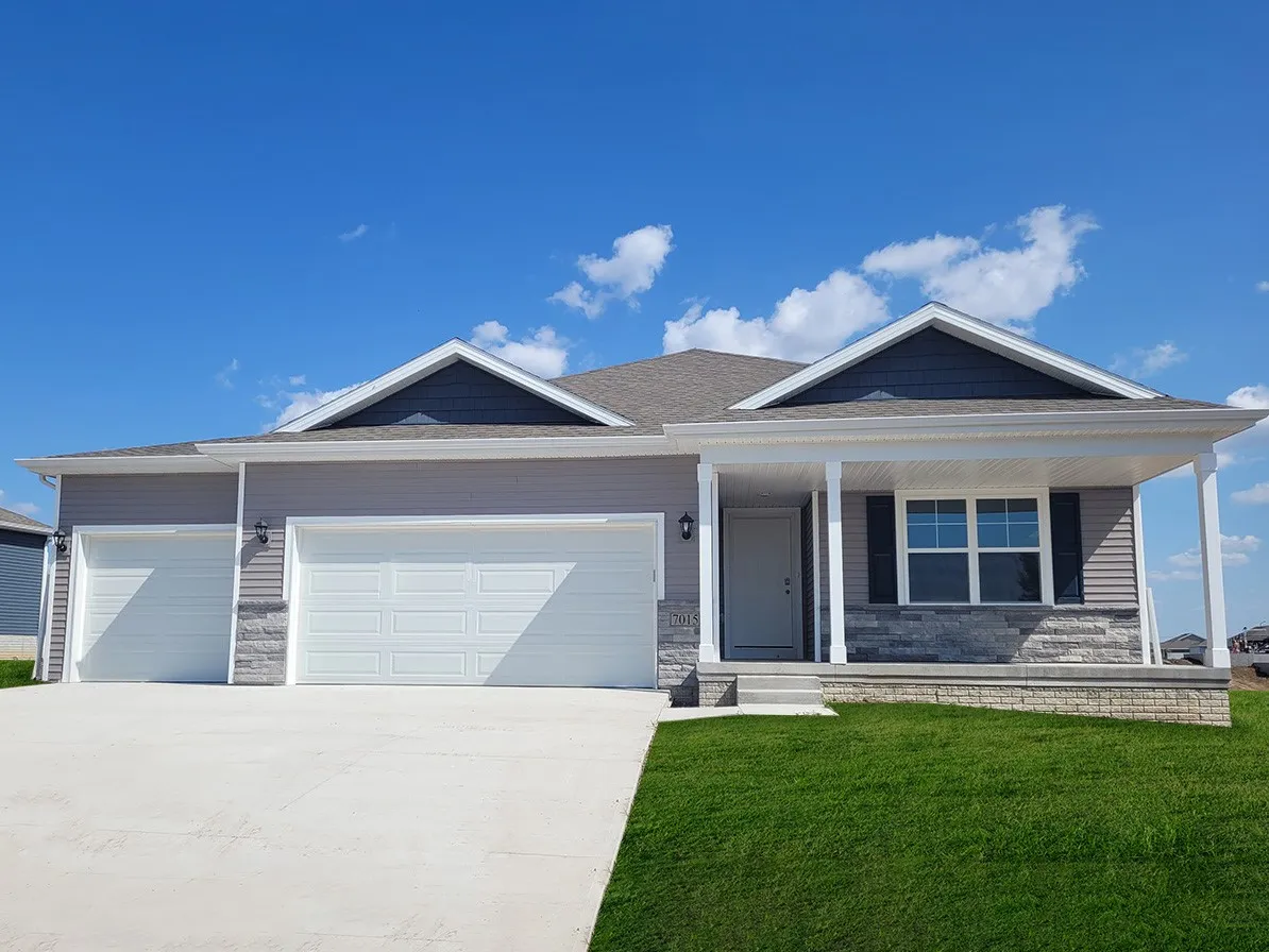 3813 Rueben Drive, Marion, Iowa 52302 – Property Featured Image