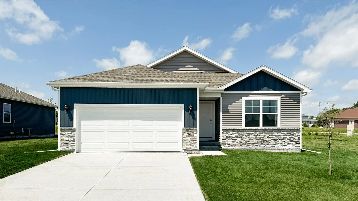 3408 Dreusicke Drive, Coralville, Iowa 52241 – Property Featured Image