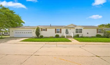 Iowa City, Iowa 52240, Residential, Sale, MLS #202605232