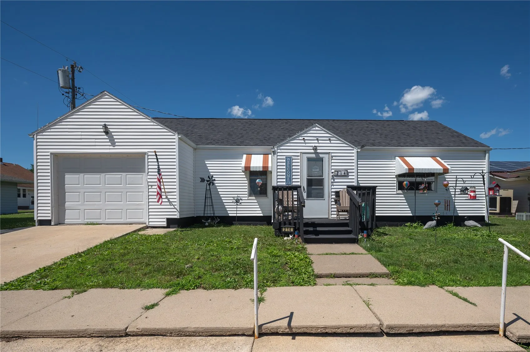 214 1st Street, Keystone, Iowa 52249 – Property Featured Image