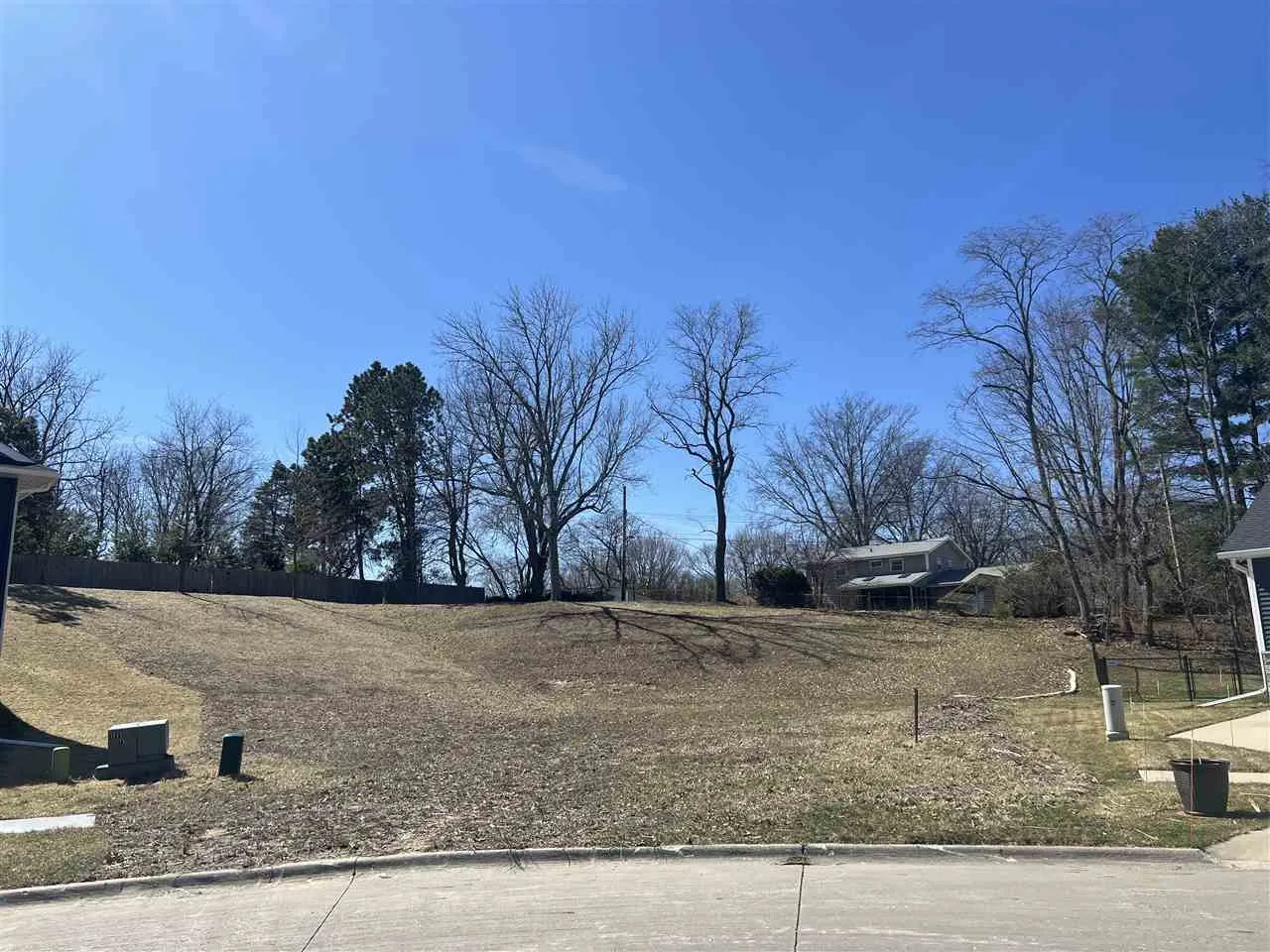 720 Silver Ln, Iowa City, Iowa 52245 – Property Featured Image