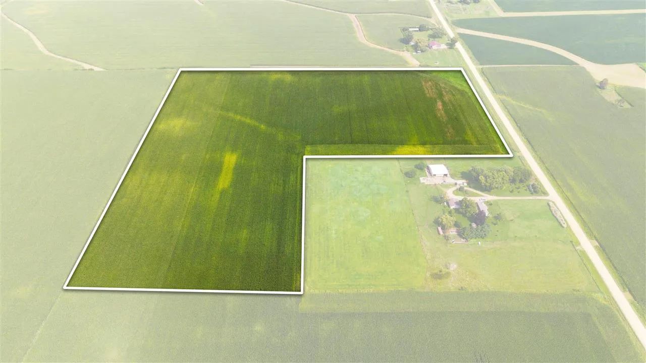 2938 Quaker Ln, Springville, Iowa 52336 – Property Featured Image