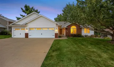 Cedar Rapids, Iowa 52405, Residential, Sale, MLS #2606111