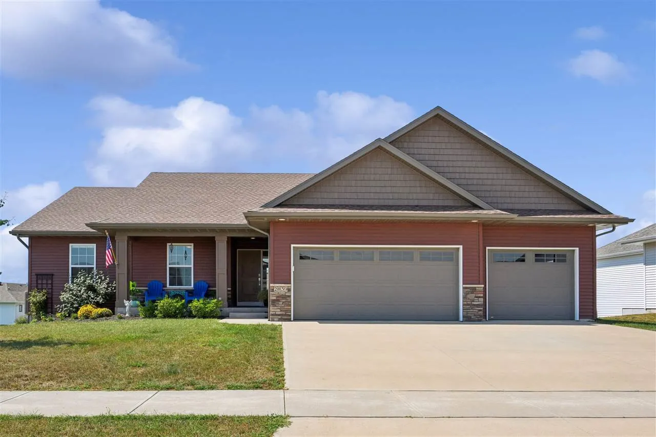 2839 Armstrong Dr., Iowa City, Iowa 52240 – Property Featured Image