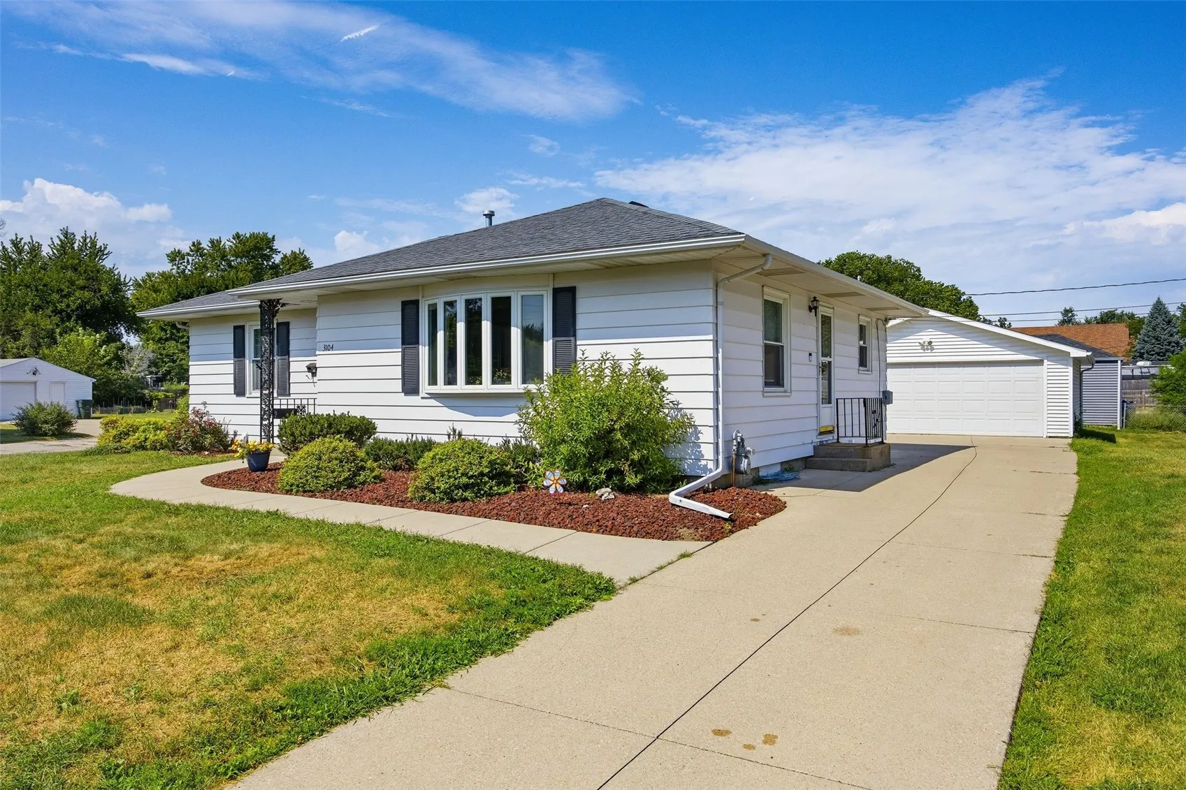 3104 Dalewood Avenue SE, Cedar Rapids, Iowa 52403 – Property Featured Image
