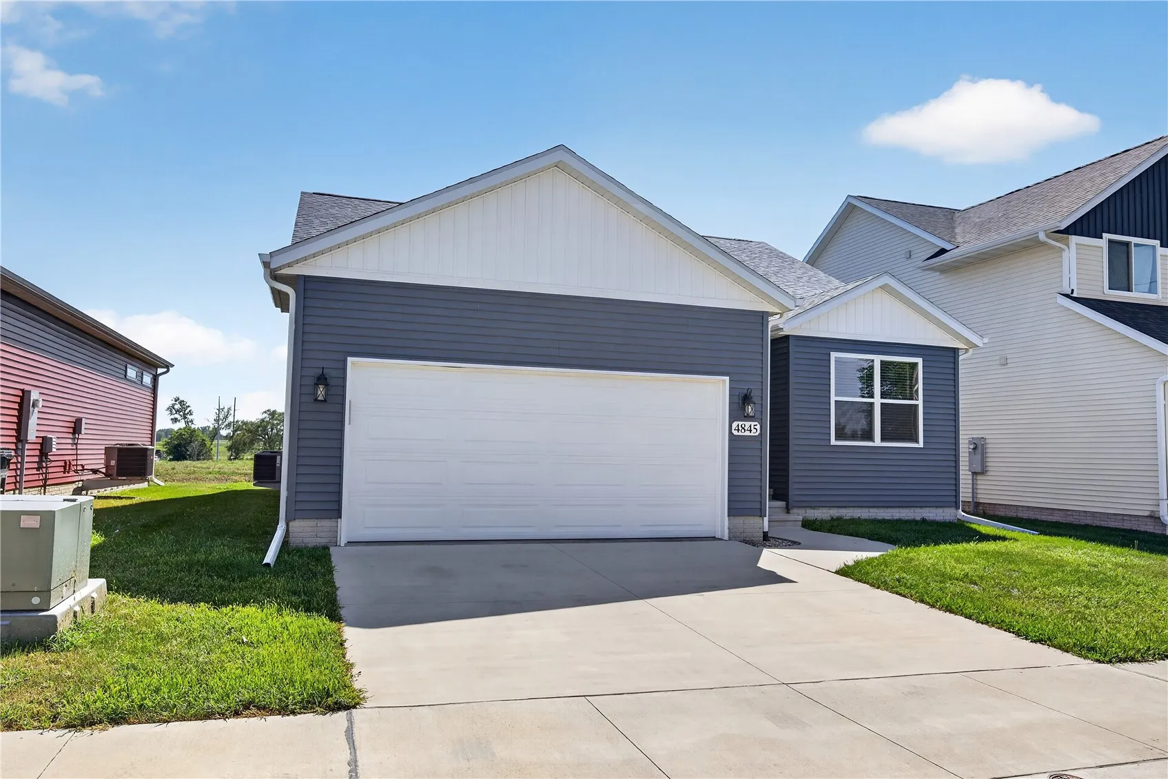 4845 Dostal Court, Cedar Rapids, Iowa 52404 – Property Featured Image