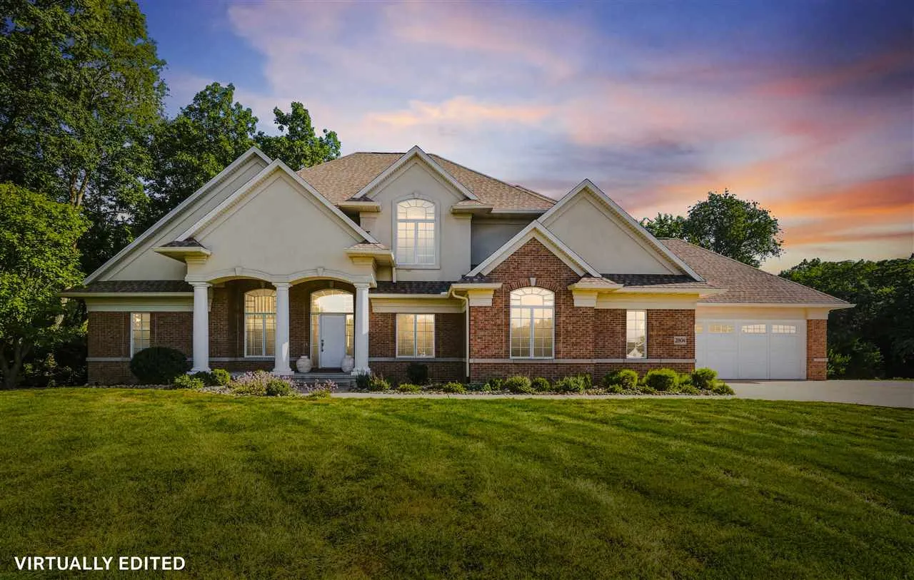 2804 NW Deer Valley Drive, Swisher, Iowa 52338 – Property Featured Image