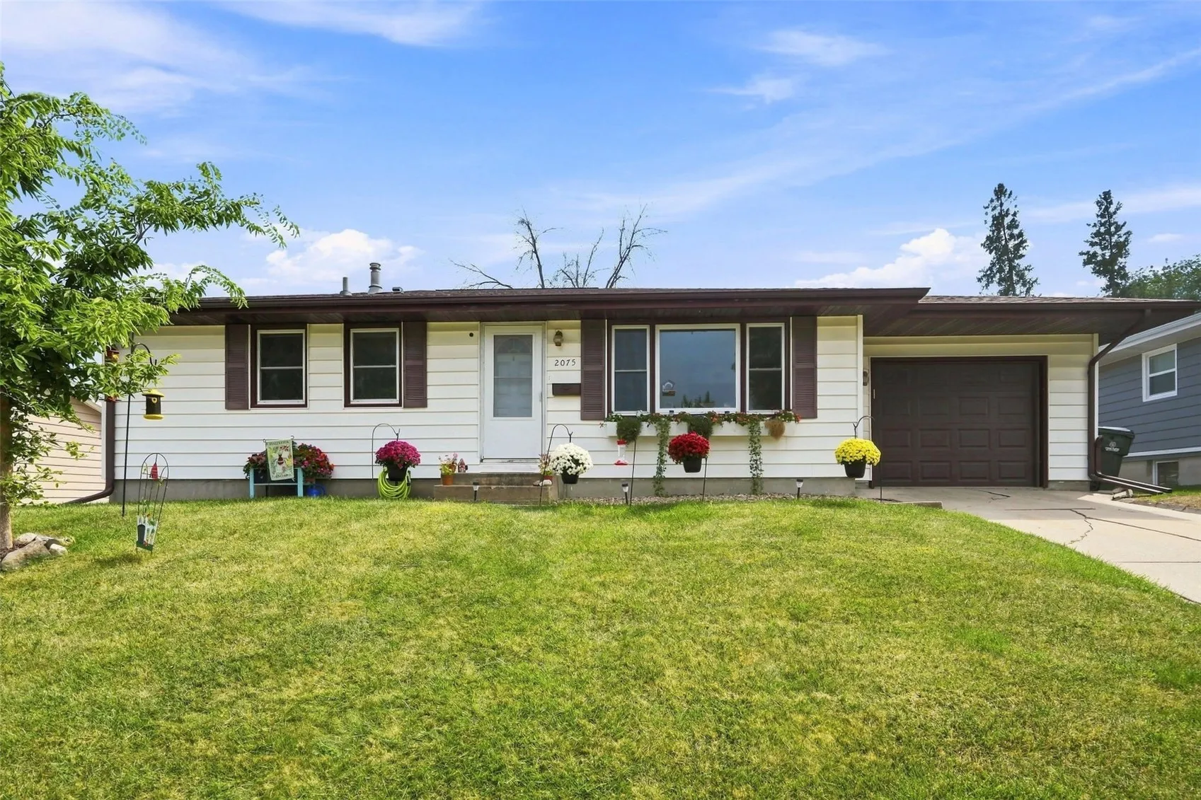 2075 Larry Drive NE, Cedar Rapids, Iowa 52402 – Property Featured Image