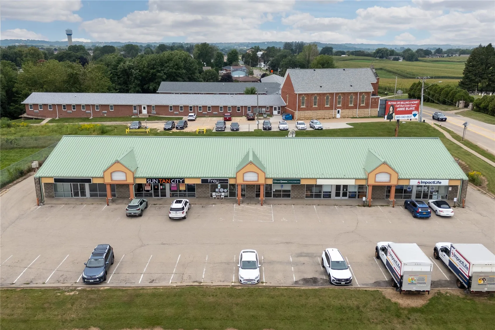 4855 & 4867 Asbury Road, Dubuque, Iowa 52002 – Property Featured Image
