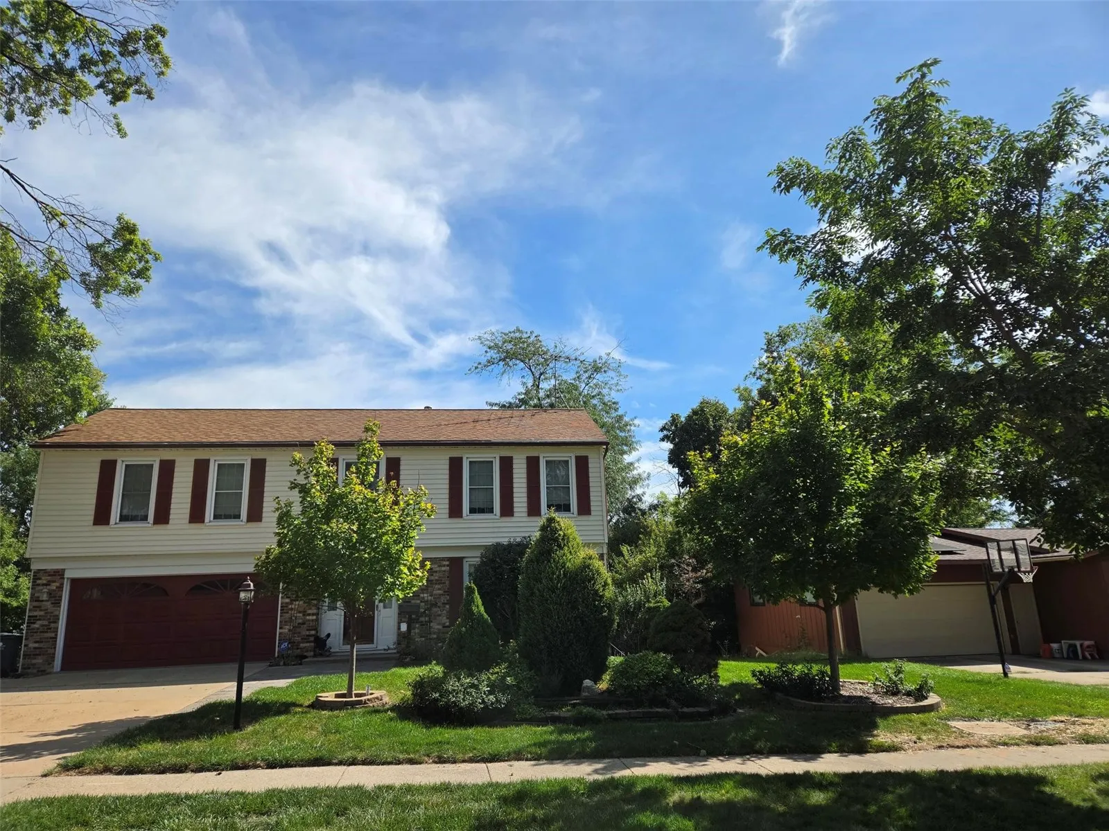 3334 Shasta Drive NE, Cedar Rapids, Iowa 52402 – Property Featured Image