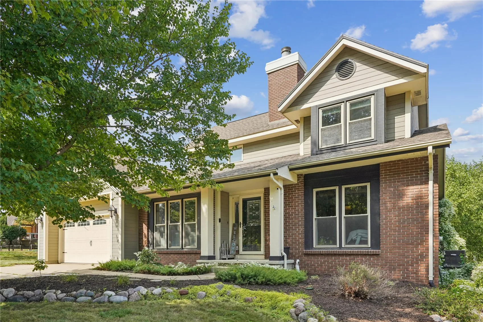 3654 Old Orchard Road NE, Cedar Rapids, Iowa 52402 – Property Featured Image