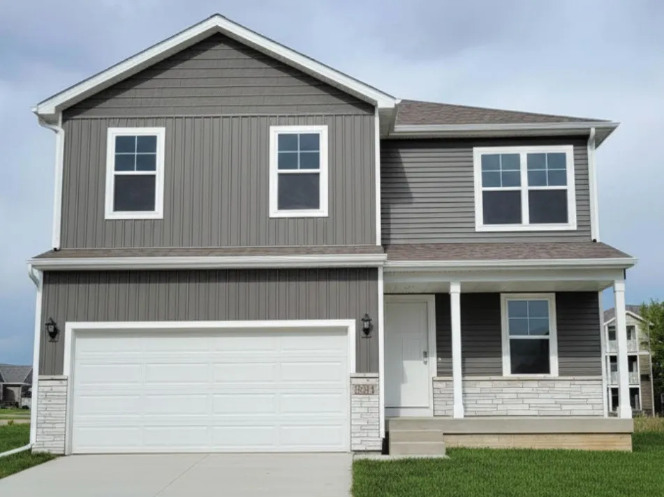 2795 Cecelia Drive, Hiawatha, Iowa 52233 – Property Featured Image