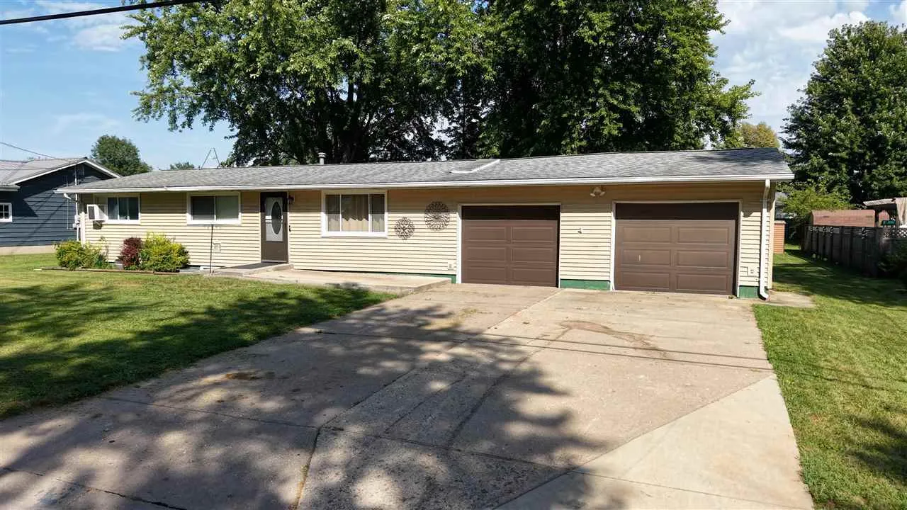 1320 N 6th Ave., Washington, Iowa 52353 – Property Featured Image