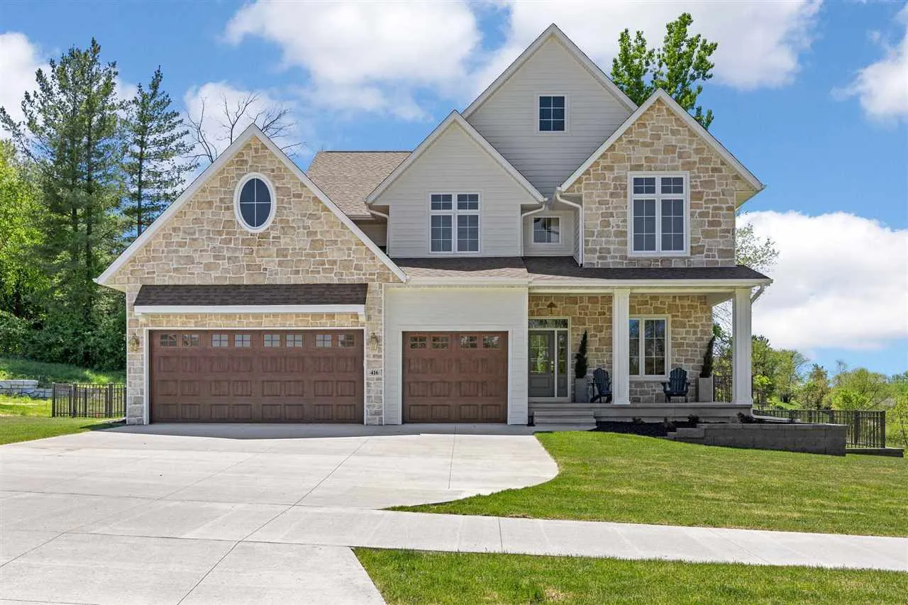 416 Auburn Ridge Rd, Coralville, Iowa 52241 – Property Featured Image