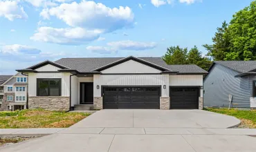 Iowa City, Iowa 52246, Residential, Sale, MLS #202605569