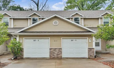 Cedar Rapids, Iowa 52403, Residential, Sale, MLS #2606512