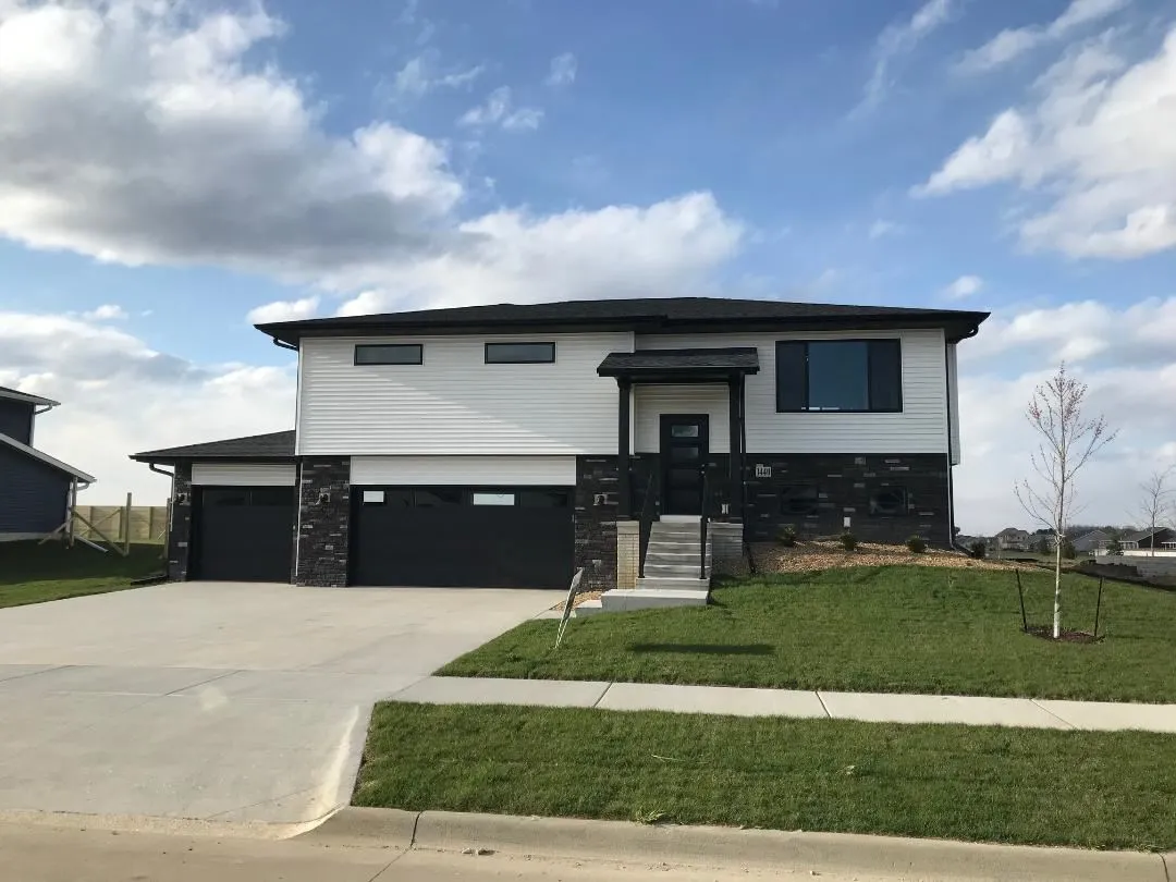 1440 Franklin St., North Liberty, Iowa 52317 – Property Featured Image